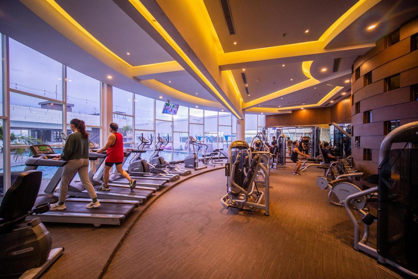 J Icon Hip Hotel Balikpapan Kültér fotó