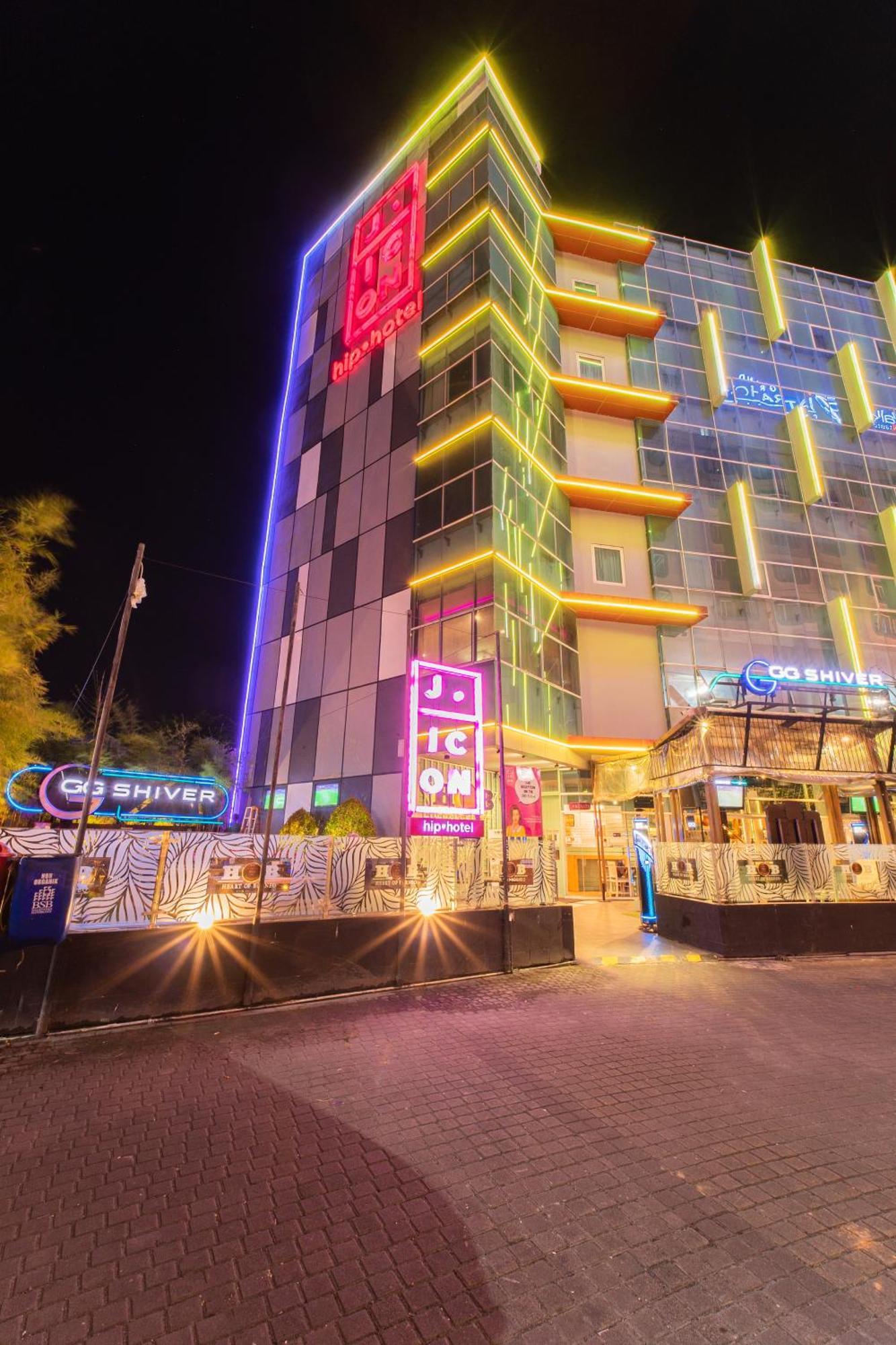 J Icon Hip Hotel Balikpapan Kültér fotó