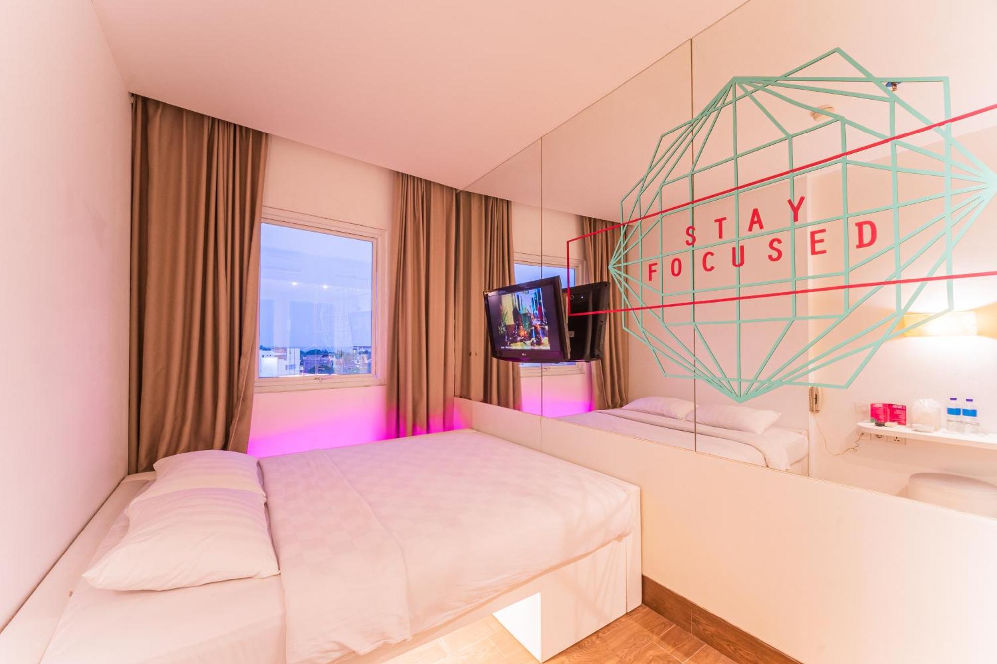 J Icon Hip Hotel Balikpapan Kültér fotó