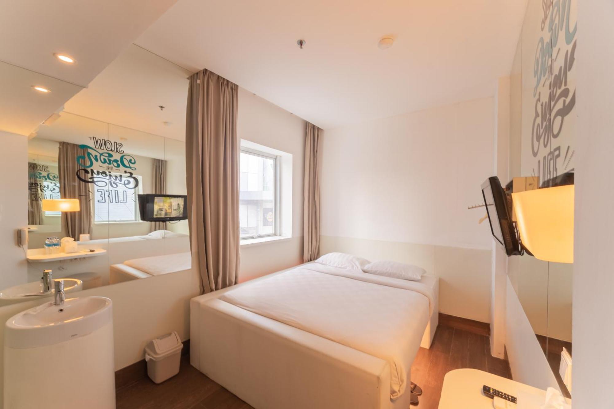 J Icon Hip Hotel Balikpapan Kültér fotó