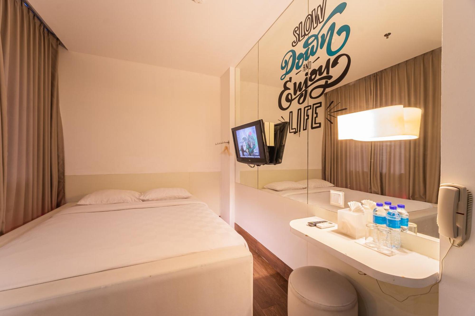 J Icon Hip Hotel Balikpapan Kültér fotó