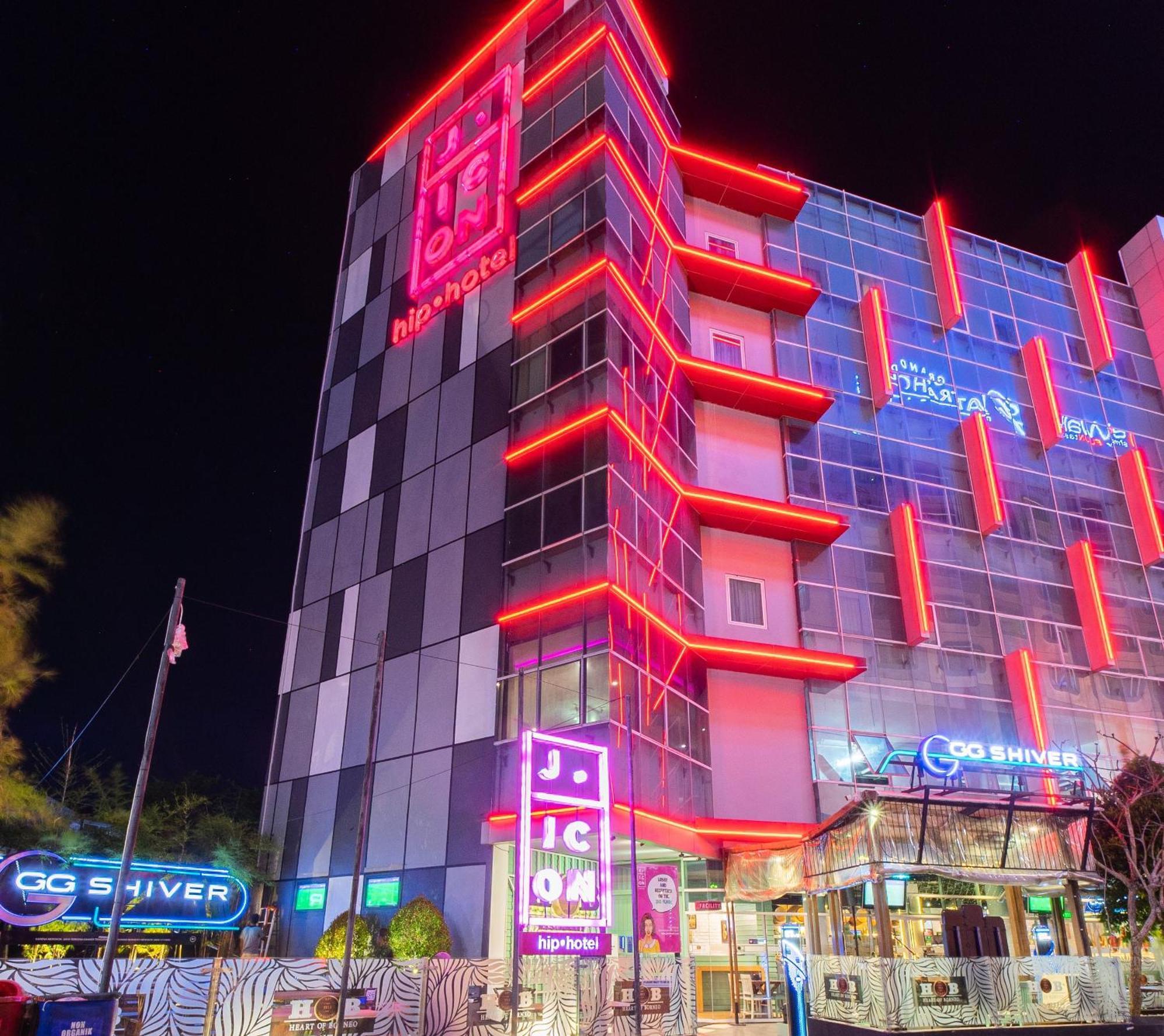 J Icon Hip Hotel Balikpapan Kültér fotó